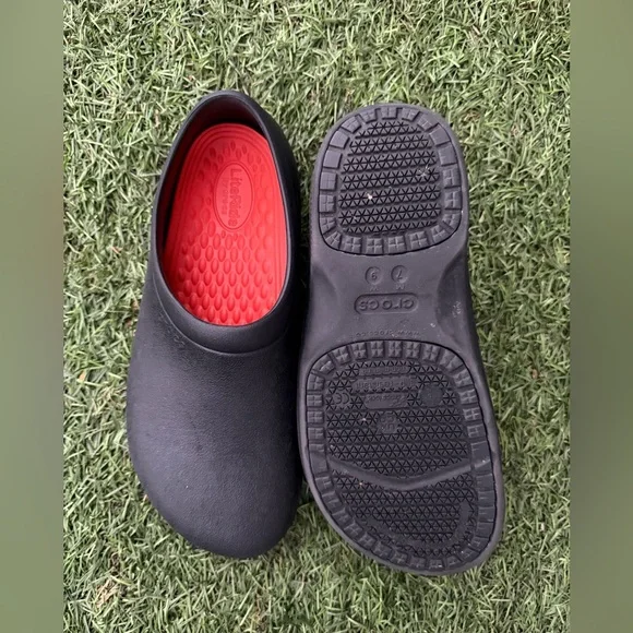 Crocs Black On The Clock LiteRide™ Work Slip-On Sz(7M -9W) - Picture 6 of 7